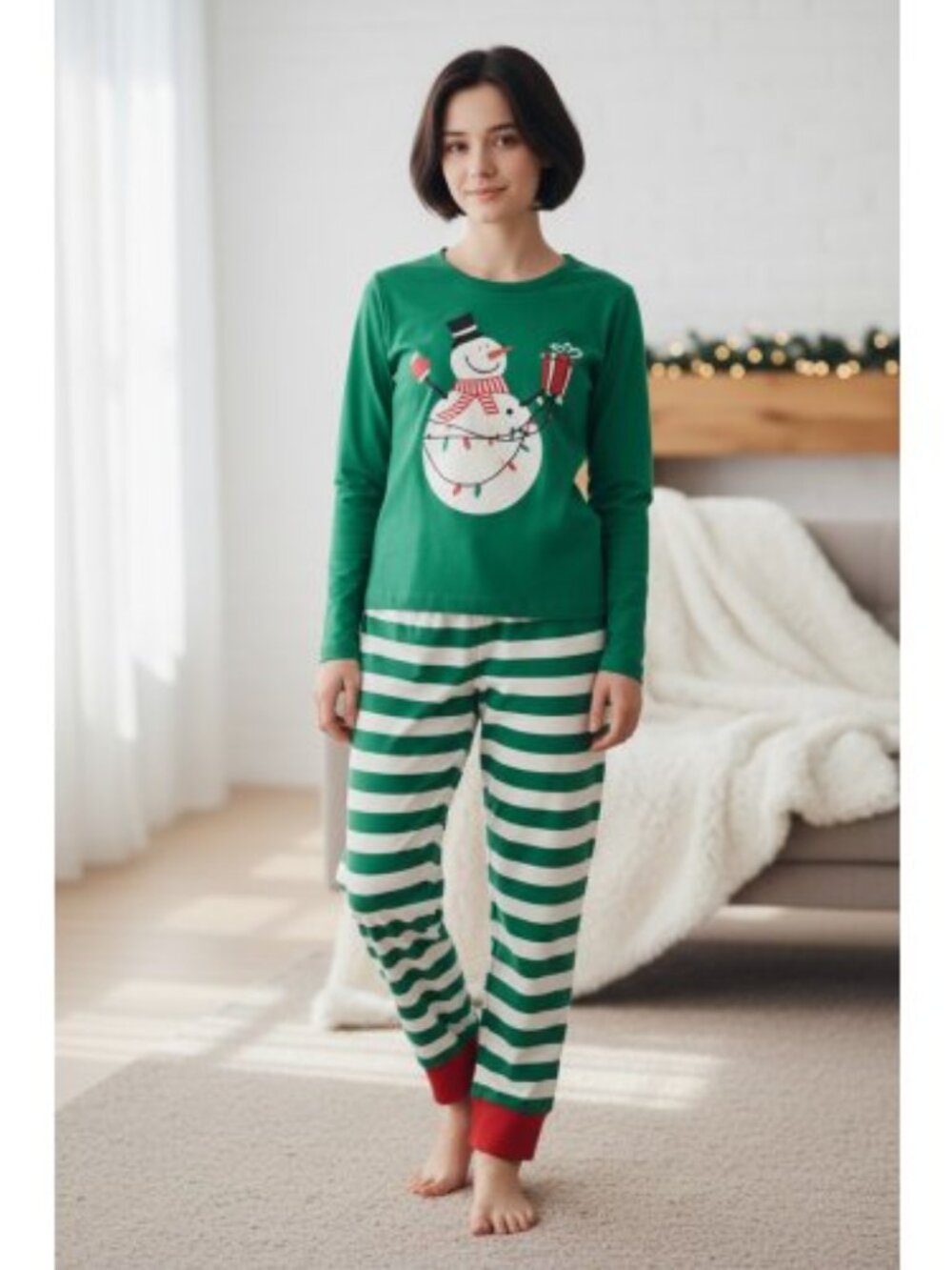 WONDERSHOP Green Striped Snowman Long Sleeved Pajamas Size 8